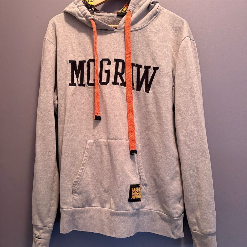 McGraw Unisex Gray Hoodie Jacket L Tour Patch Detail Casual - Picture 1 of 10